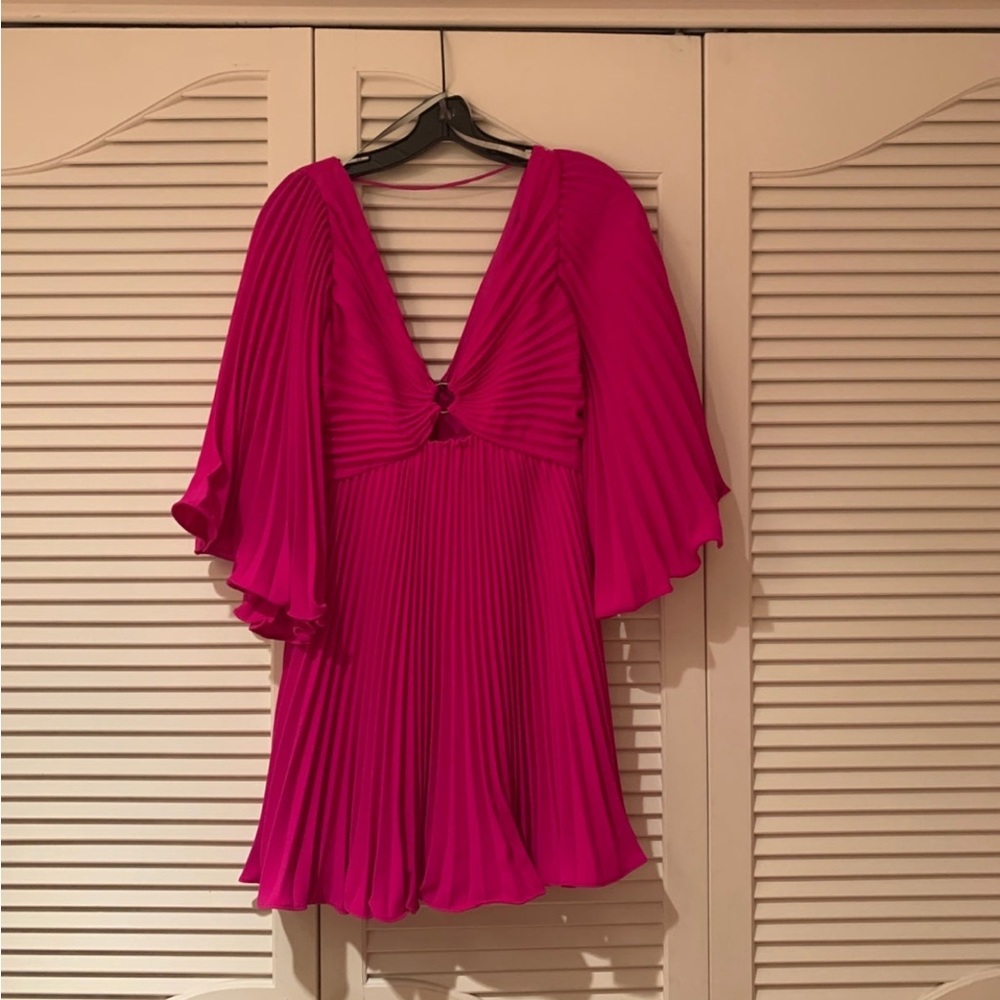 Monique lhuillier Long Sleeve Crepe Short Dress Size 0